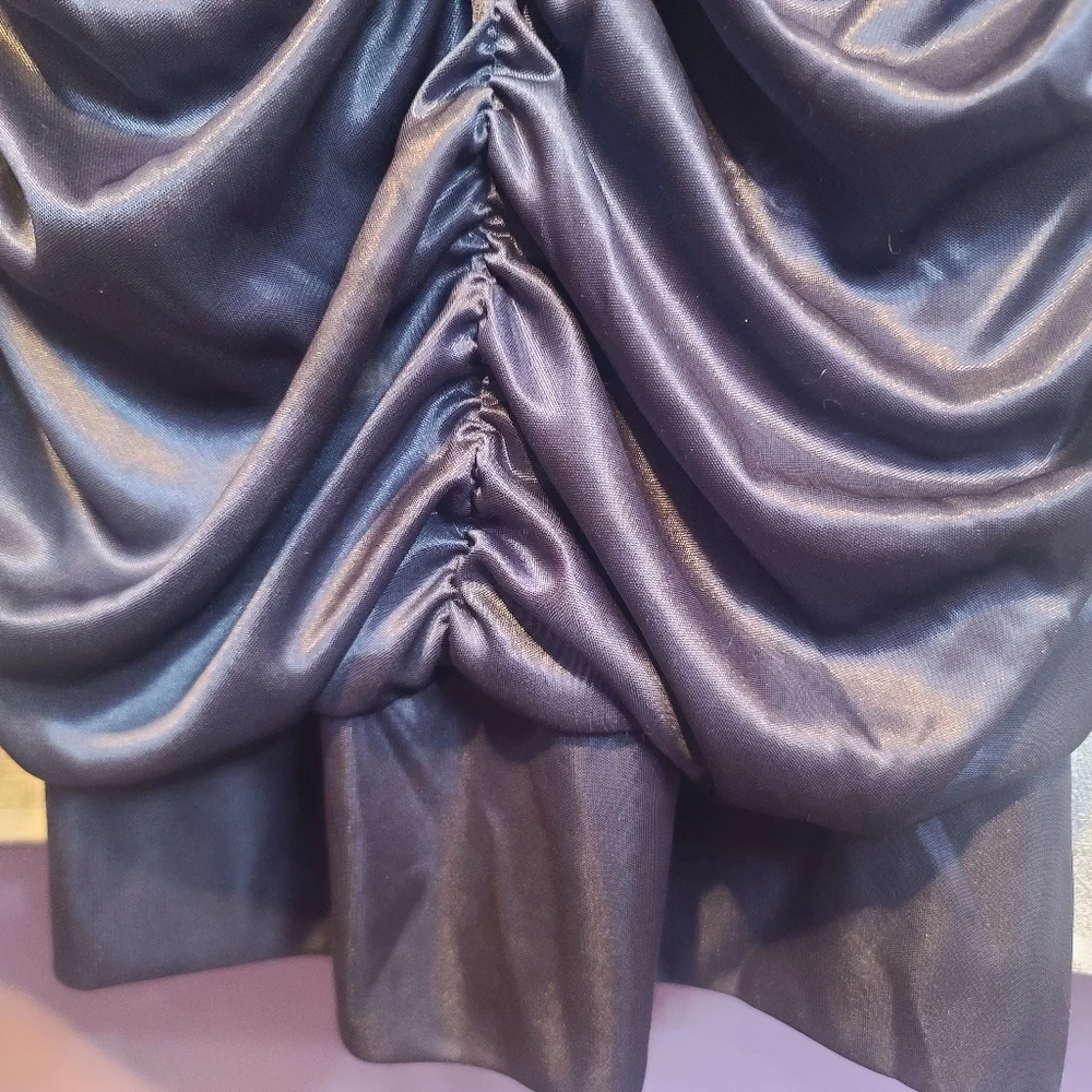 Dress - Picture 3 of 5